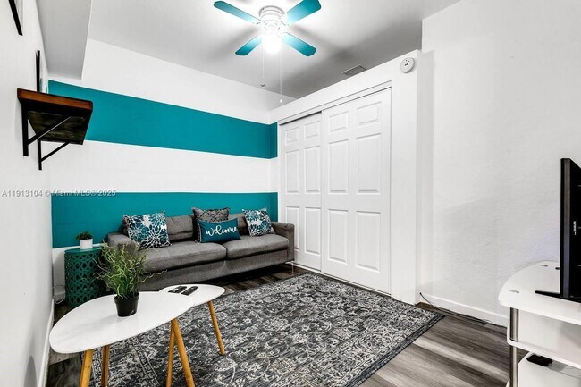 Photo - 1629 Johnson St Apartment Unit 2