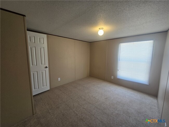 Photo - 1911 Wald Rd