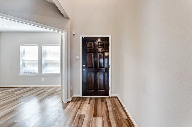 Photo - 2165 Woodland Pine Dr