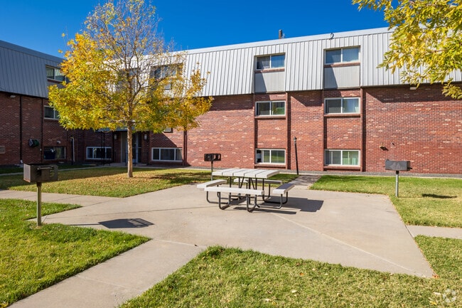 Building Photo - Villas at Gage Point Apartments