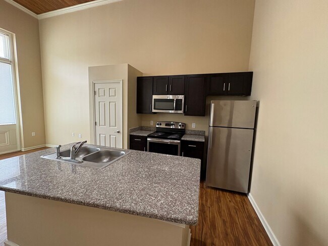 Photo - 452 Poplar St Unidad 1