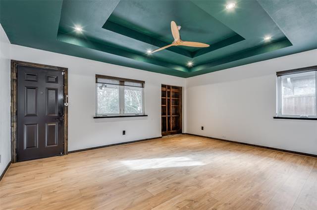 Photo - 2749 Buna Dr