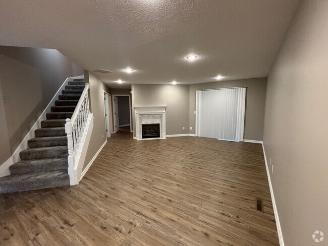 Building Photo - 4313-4315 N Morgan Ct Unit 4313 N Morgan Ct Rental