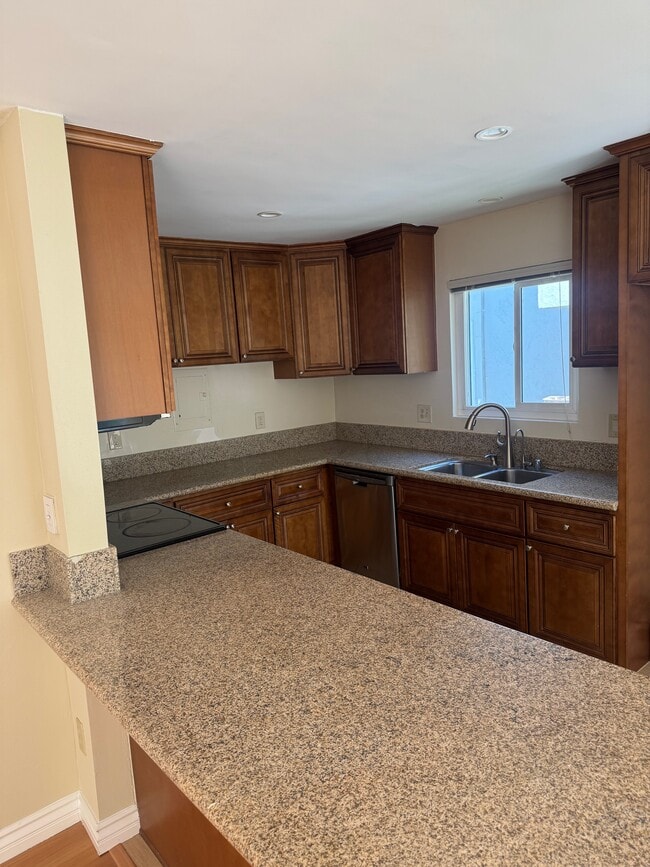 Kitchen - Villa Antigua