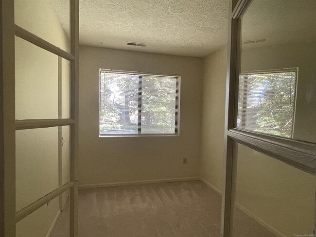 Photo - 4003 Governors Square Unit 2