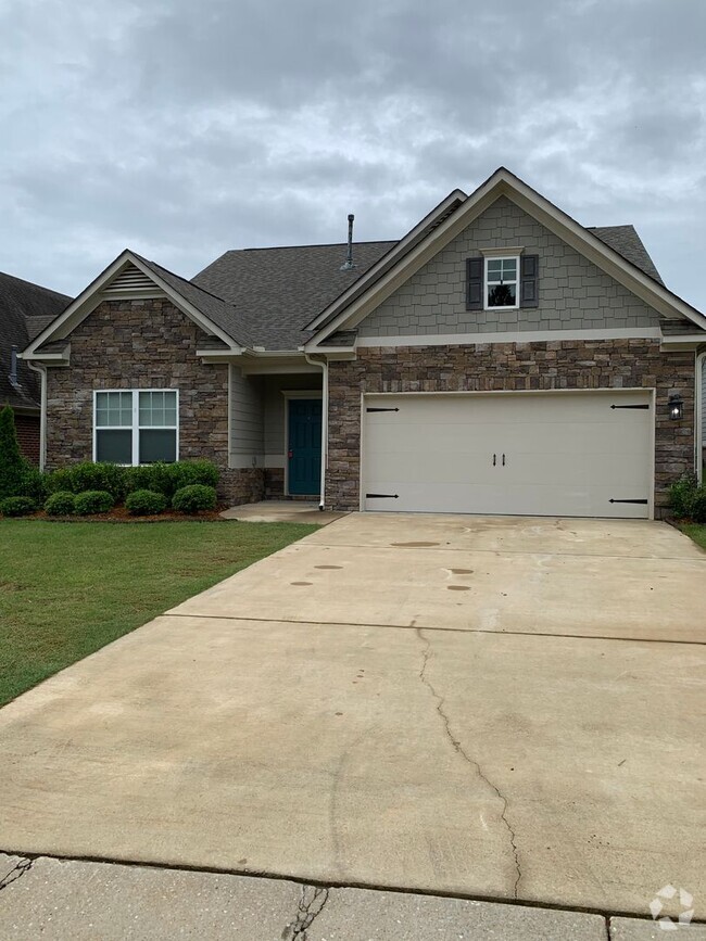 Building Photo - House for rent in Trussville