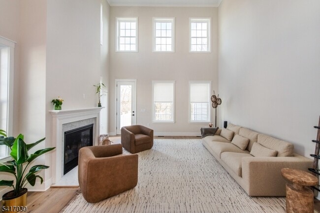 Photo - 37 Hillandale Dr