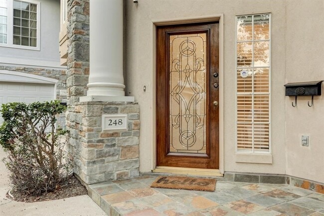 Photo - 248 Westcott St