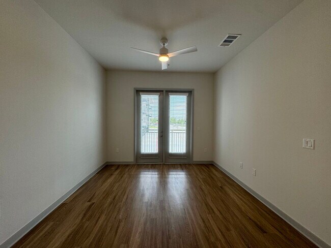 Photo - 4700 Lakeside Holw St Unit 3124