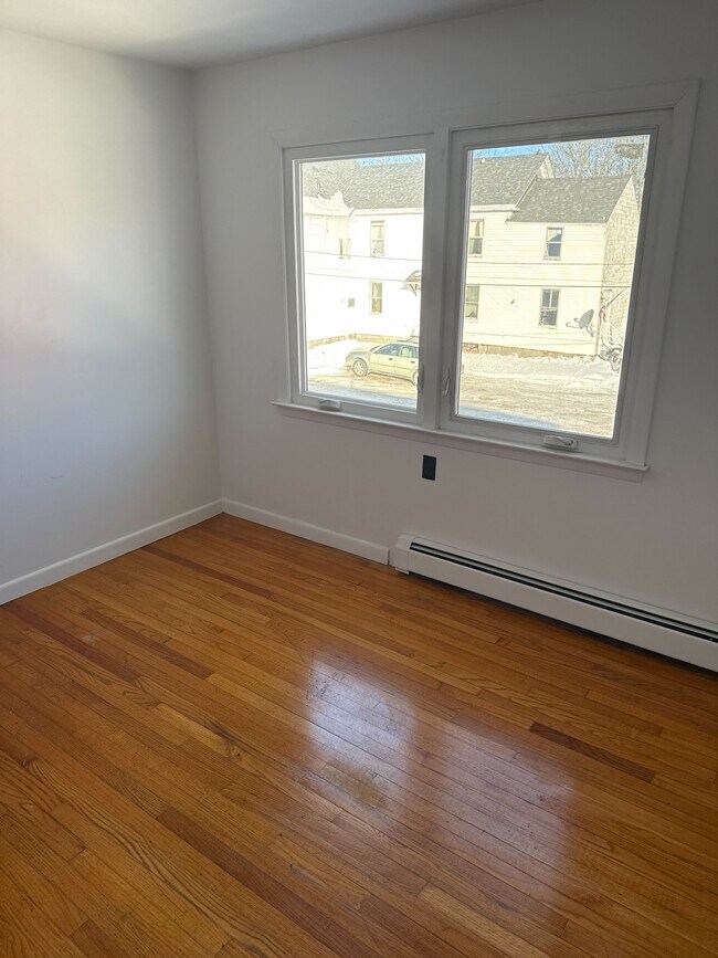 Photo - 147 State St Unidad 10