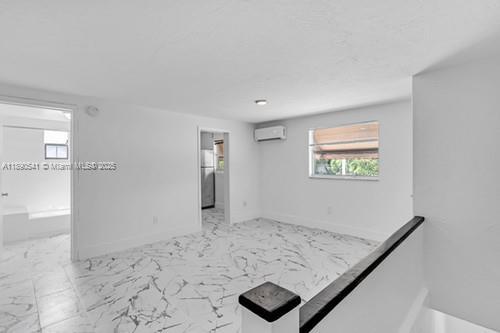 Photo - 54 NW 62nd St Unidad 4