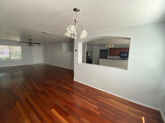 Photo - Spacious 3BR/2.5BA Home in San Antonio