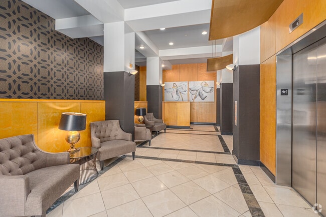 Lobby - Horton 4th Avenue