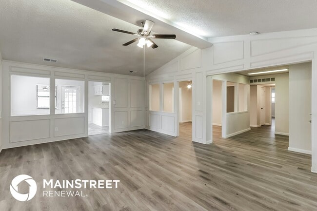 Photo - 1421 Pine Hill Dr