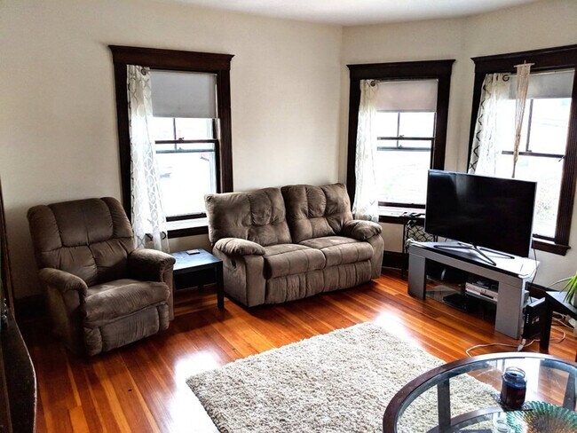 Photo - 7 Justin Rd Unit 1