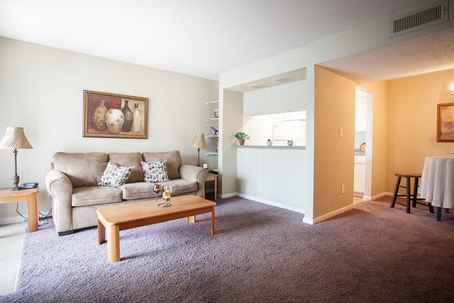 Chelsea Gardens Apartments For Rent in College Park, GA