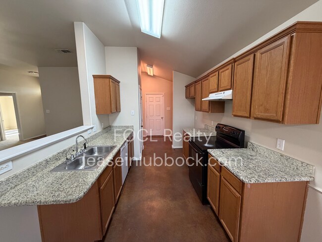 Photo - Bright and Welcoming 3/2/2