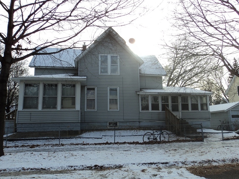 Photo - 1057 15th Ave SE