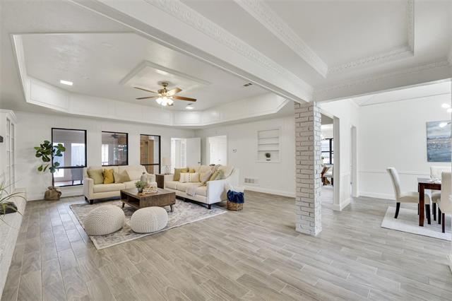 Photo - 9738 Amberley Dr