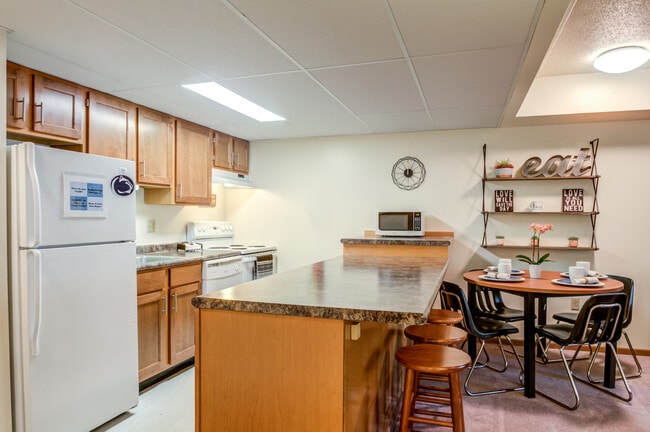 Photo - Meridian on College Avenue