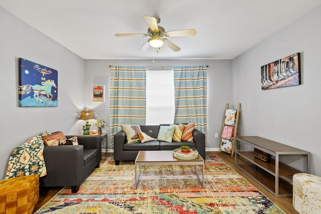 1883 at Montgomery House Student Living