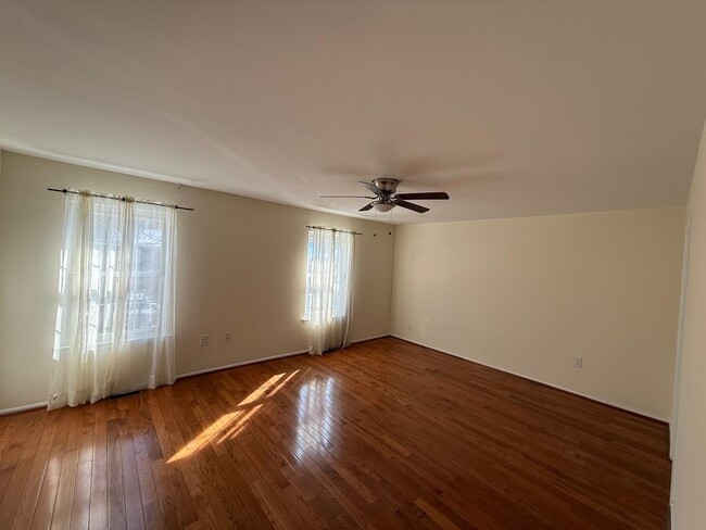 Photo - 29 Lafayette Ct