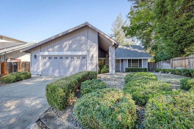 Building Photo - Lovely 3-Bedroom Home on a Cul-De-Sac in Fair Oaks