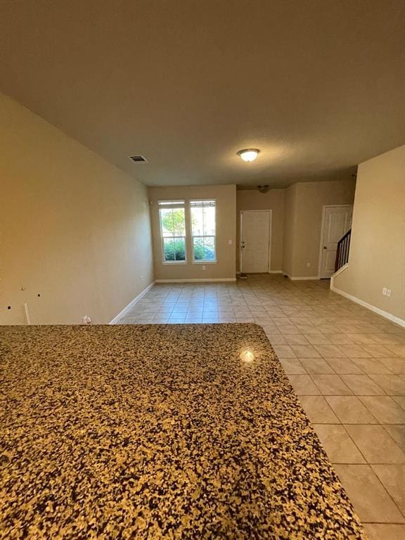 Photo - 404 Crater Lake Dr