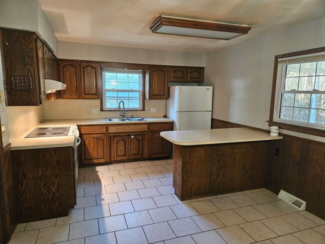 Photo - 3463 N Fremont Ave