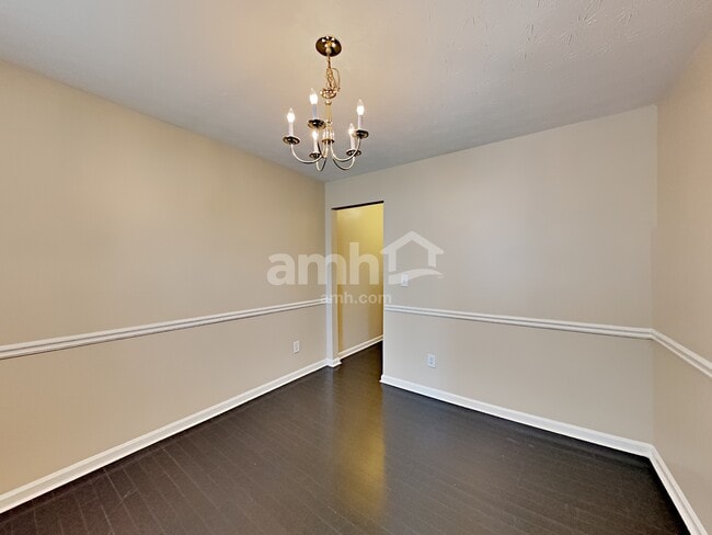 Photo - 485 Townsend Bnd