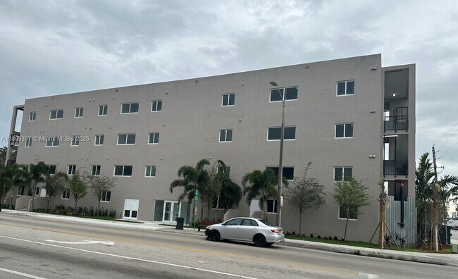 Photo - 2311 NW 22nd Ave Unidad 401