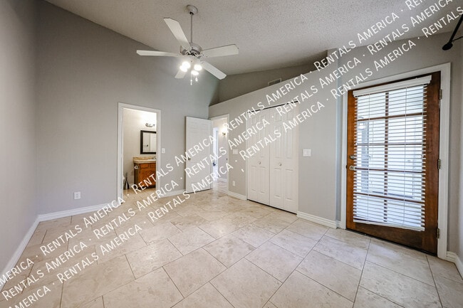 Photo - 11011 N 92nd St Unit 2084