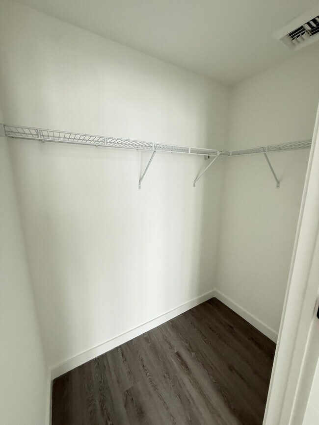 Photo - 419 NW 34th St Unidad A5