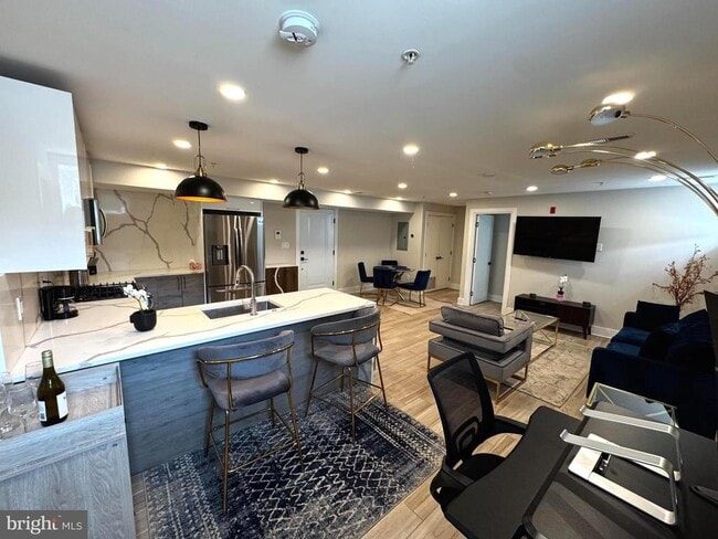 Photo - 1821 I St NE Unit 3