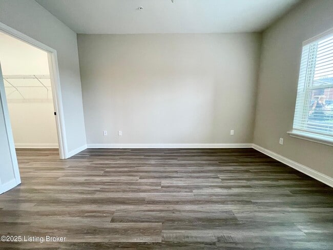 Photo - 8500 Westmont Dr Unit 368