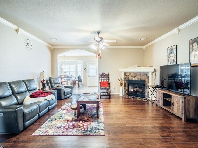 Photo - 2304 SW 19th St