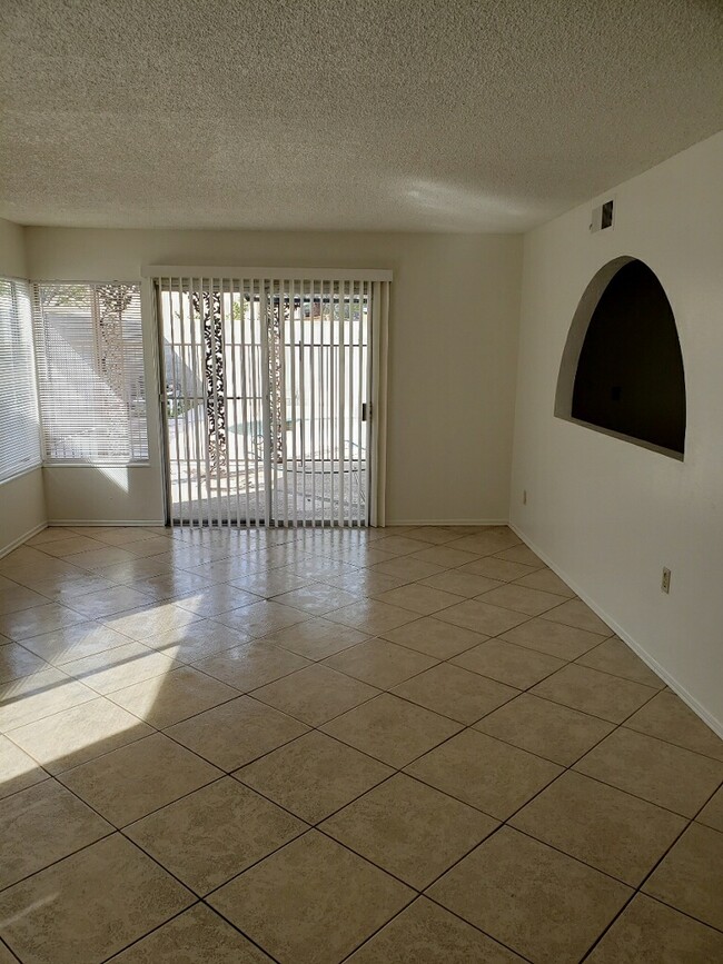 Photo - 3938 Irongate Ct