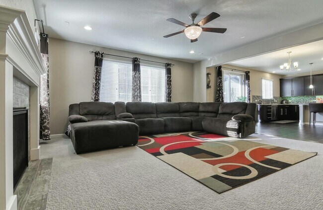 Photo - 13897 Ashgrove Cir