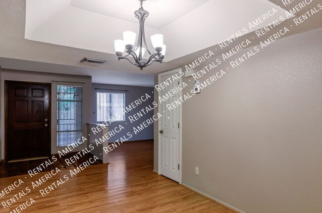 Photo - 8271 N Oracle Rd