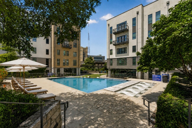 River House Pool Zone - River House