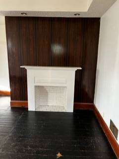 Photo - 32 8th St SW