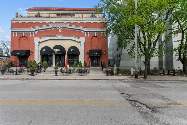 Photo - 1715 Summit St Unit 203