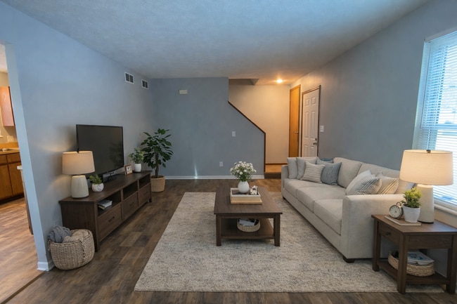 Photo - 4330-4332 Ellsworth Rd Stow Oh 44224 MFH2 Unidad 4330