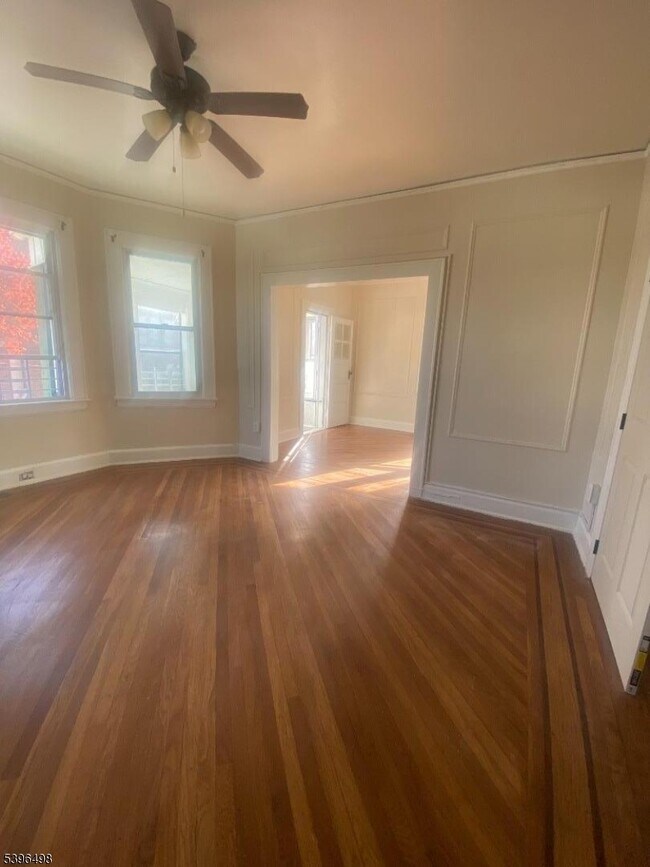 Building Photo - 61 Wainwright St Unit 3