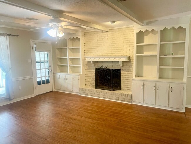 Photo - 3/2 for Rent in Madison!