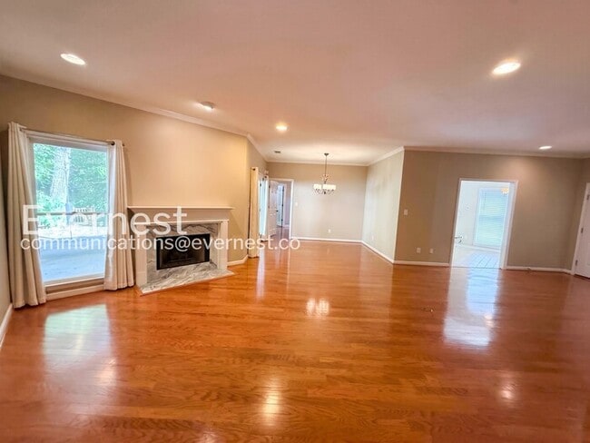 Photo - 1200 Berwick Rd