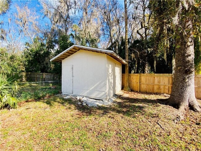 Photo - 769 Greenway Pl