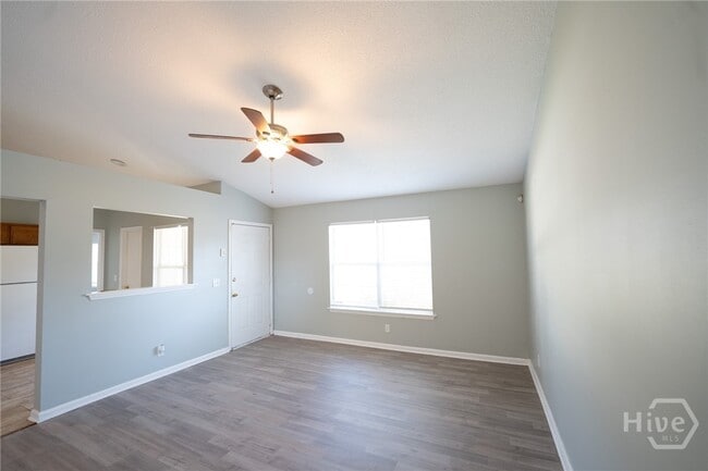 Photo - 148 Finn Cir