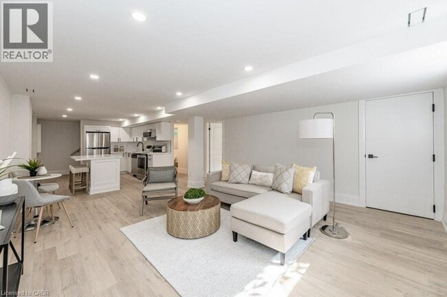 Photo - 197 Edgar St Unit 3