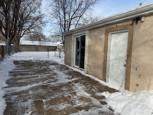 Photo - 203 N Lewis Ave